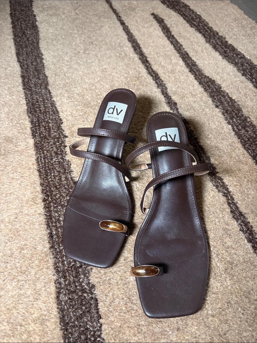 Dolce Vita Brown Strappy Toe-Loop Sandals